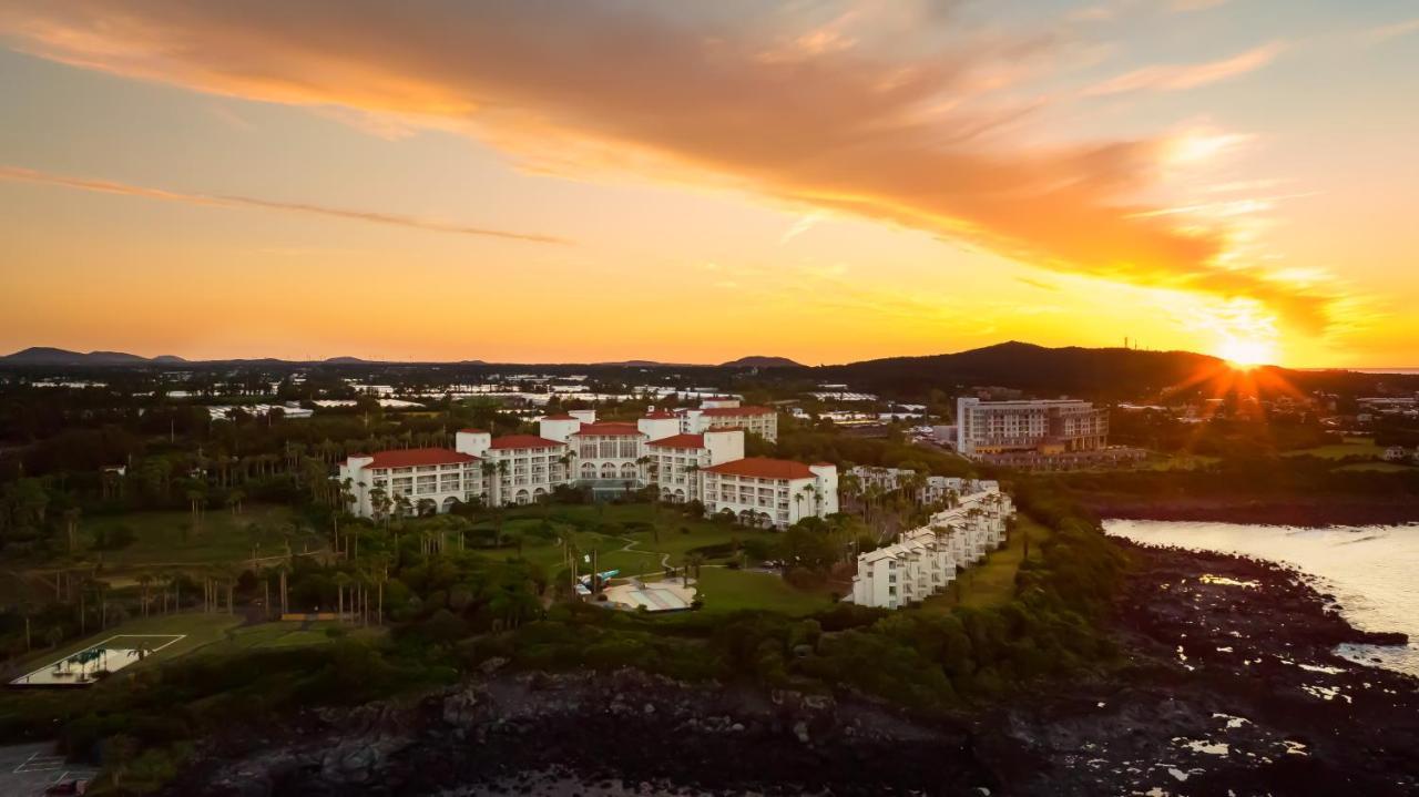 Sono Calm Jeju Seogwipo Exterior foto